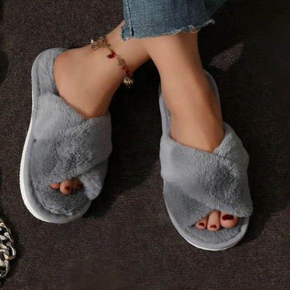 Zachte pluizige pantoffels